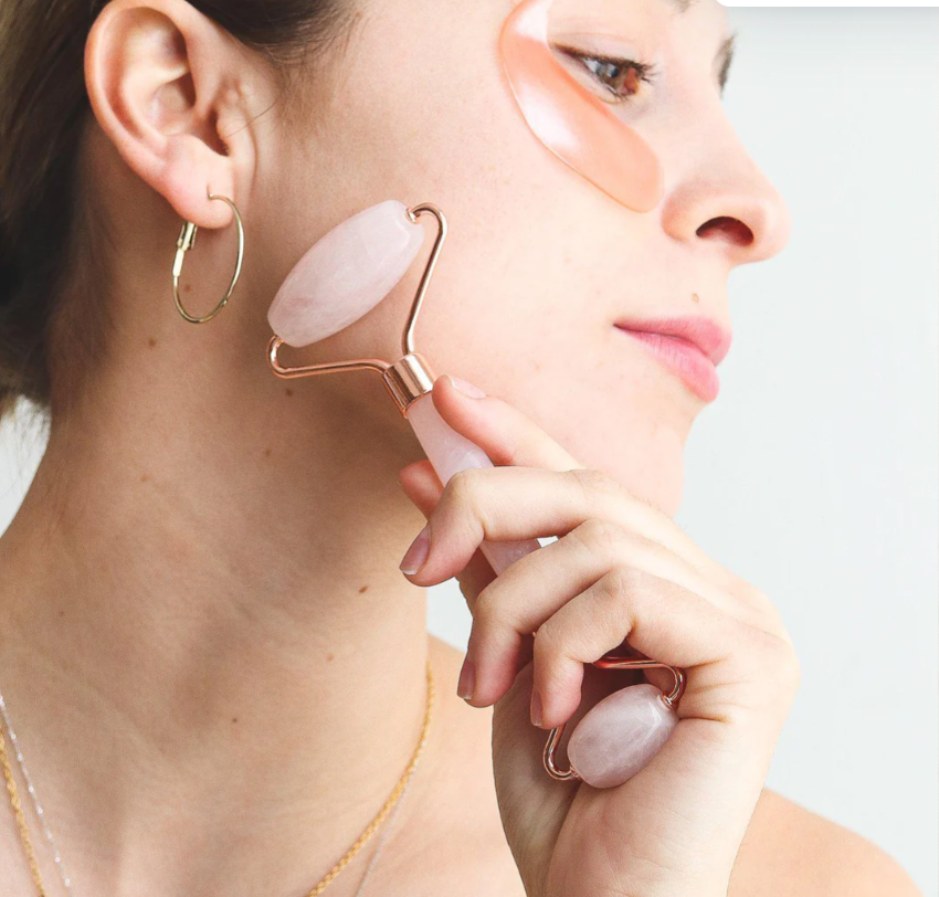 Jade y Gua Sha de Cuarzo Rosa