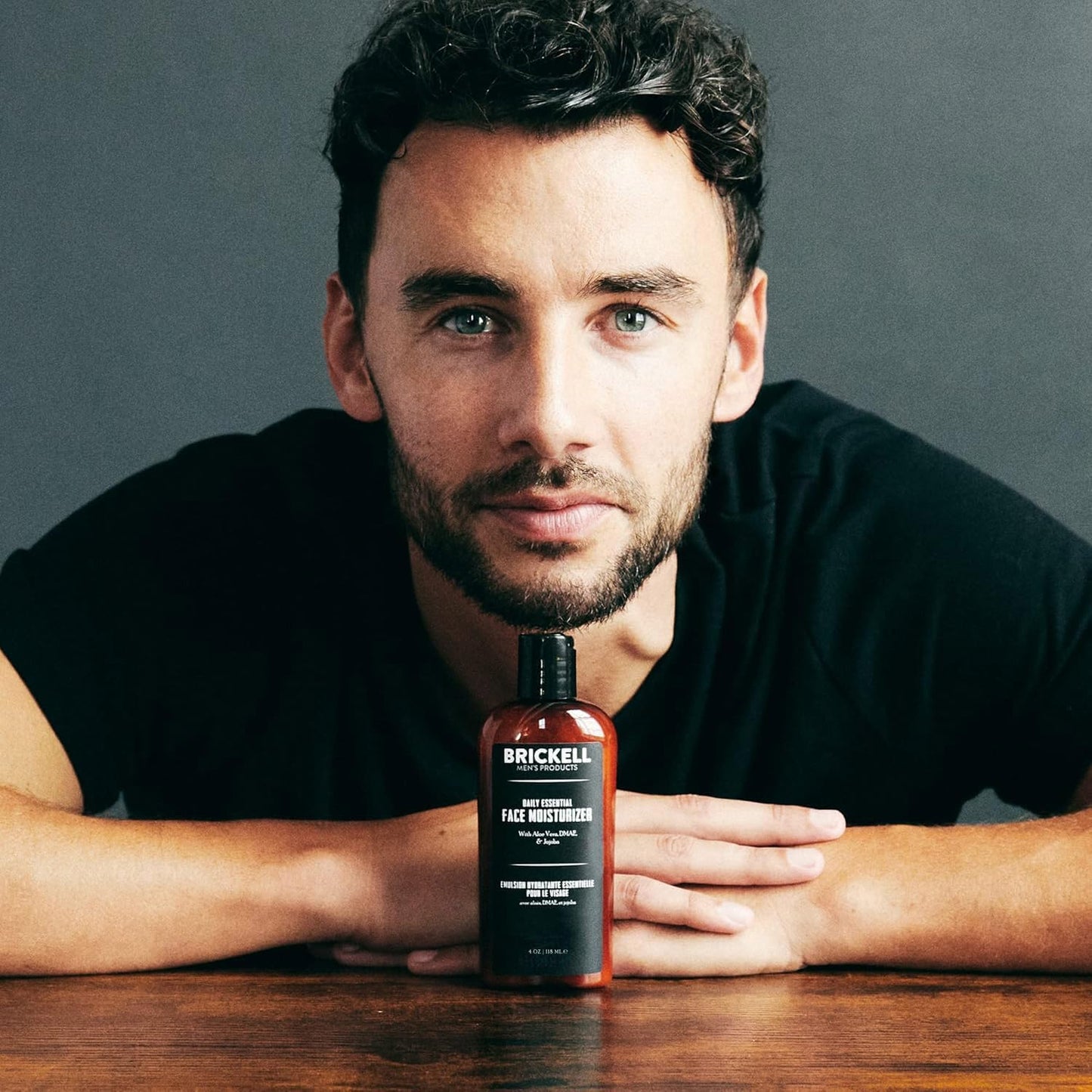 Brickell Men’S Products – Hidratante Facial Esencial Diario Para Hombres – Loción Facial Natural Y Orgánica (Perfumado) – 118 Ml